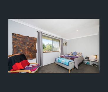 Spacious Family Home in Girrawheen - Photo 4