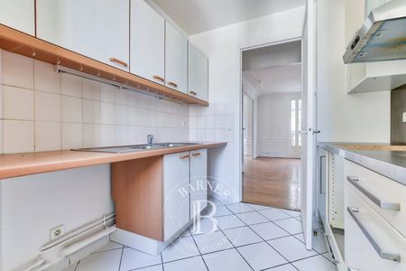 Appartement • La Plaine des Sablons - Photo 5