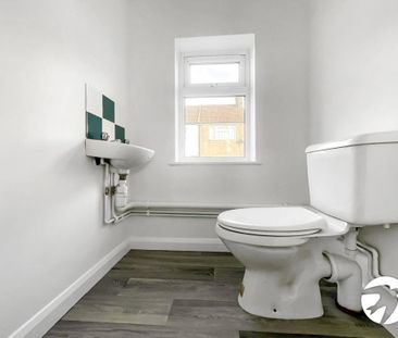 1 bedroom semi-detached house to rent - Photo 4