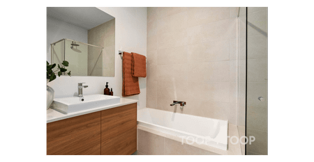 Modern Living just minutes to the CBD! - Photo 5