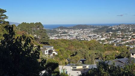 Charming 2BR Unit with Balcony! - Photo 4