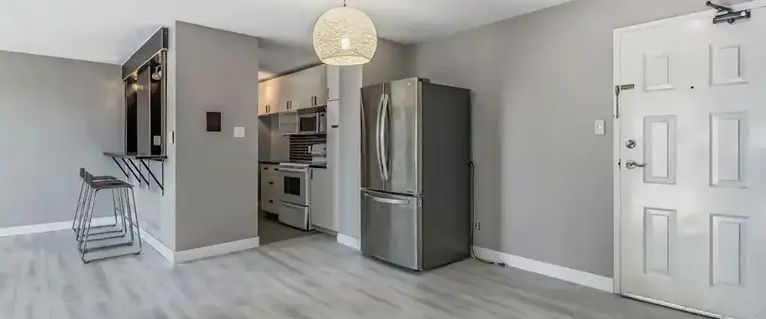 heart of Betline! 2 bed 1 bath | 708 - 924 14 Avenue Southwest, Calgary - Photo 1