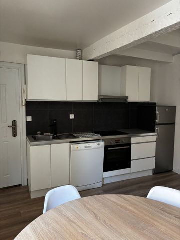 Location Appartement 2 pièces 28m² - Photo 3