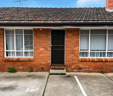 Spacious Two-Bedroom Home in a Convenient St Albans Location - Photo 4