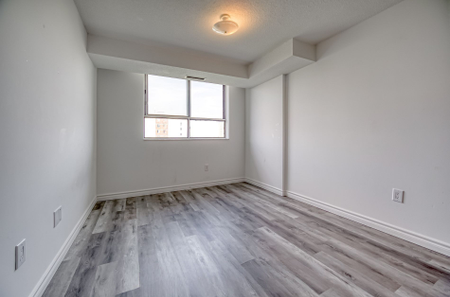 For Lease - 10 Stonehill Court Unit# 1009, Toronto, Ontario - Photo 4
