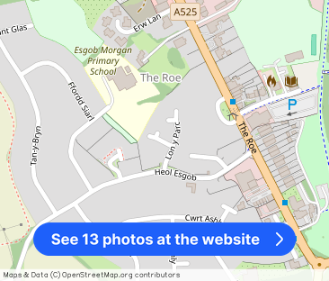 Lon Y Gadeirlan, St Asaph - Photo 1