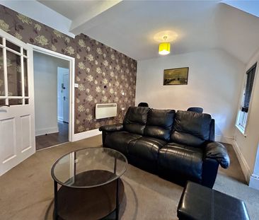 2 bedroom apartment to rent Worthing, BN14 - Photo 1