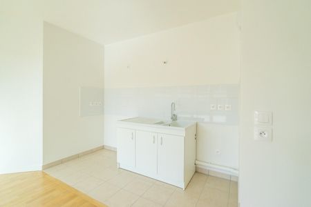 location Appartement T2 DE 47.9m² À MASSY - Photo 4