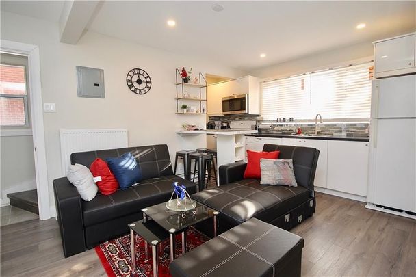 For Lease - 89 CARILLON Street Unit# A, Vanier and Kingsview Park, Ontario - Photo 1