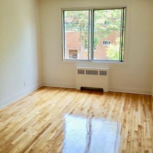 5 1/2 Cote des Neiges chauffé, idéal pour étudiants - Photo 2