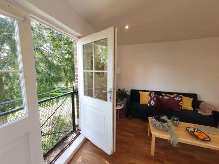 The Pines, Canterbury - Photo 4