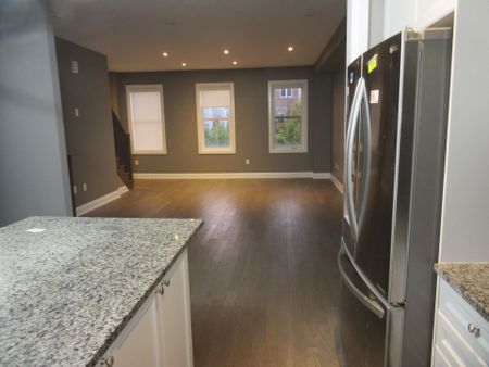 For Lease - 165 Seabrook Drive Unit# Upper Level, Kitchener, Ontario - Photo 3