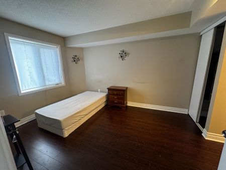 For Lease - 13 Prince William Drive Unit# First Floor, Markham, Ontario - Photo 2