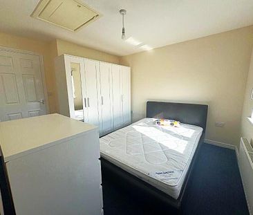 Terry Road, NEW STOKE VILLAGE, Coventry, CV3 - Photo 2