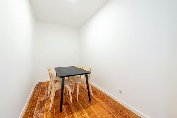 Escadinhas da Saúde, Lisbon, Lisbon 1100-584 - Photo 1