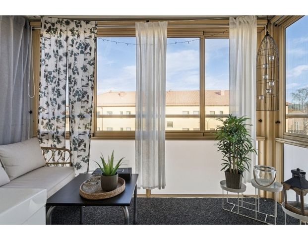 Carlavägen 45B - Foto 1