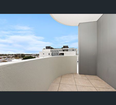 32/132-140 Brunker Road, Adamstown, NSW 2289 - Photo 4