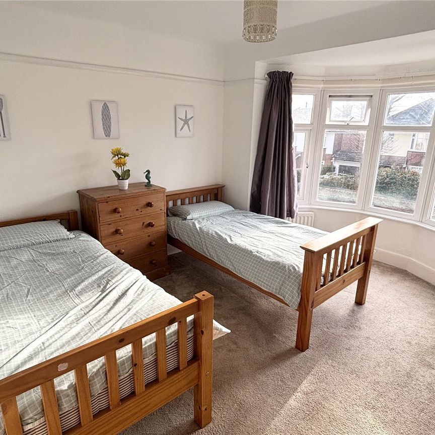 Sunnylands Avenue, Bournemouth, Dorset, BH6 flat to rent - Photo 1