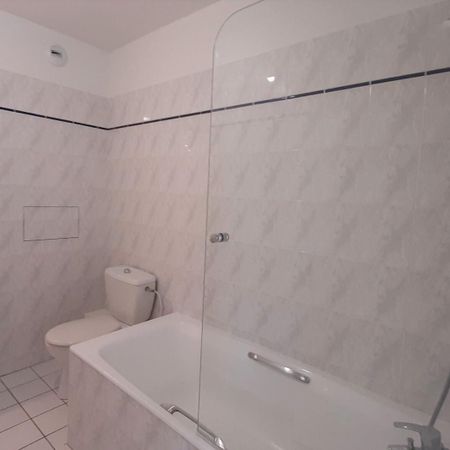 location Appartement T1 DE 26.8m² À BOULOGNE - Photo 4