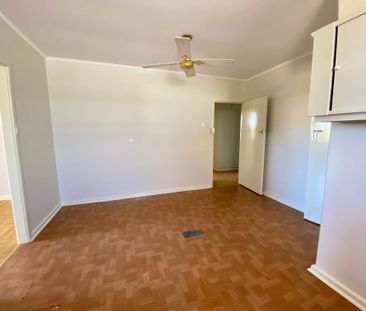 To register & apply for this property, please use this link: https:... - Photo 3