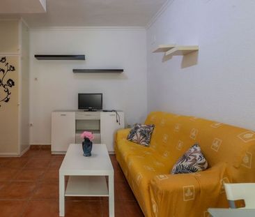 Alquiler de piso en Calle Calderón de la Barca - Photo 5