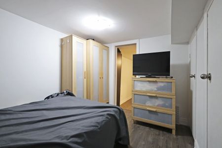 For Lease - 176 Hiawatha Road Unit# Bsmt, Toronto, Ontario - Photo 5