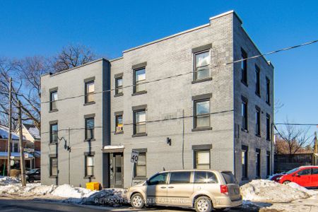 For Lease - 1492 Dundas Street Unit# 4, Toronto, Ontario - Photo 2