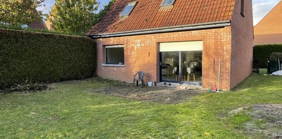 VILLENEUVE D'ASCQ - Quartier d'Ascq - Allée des Marguerites - Photo 2