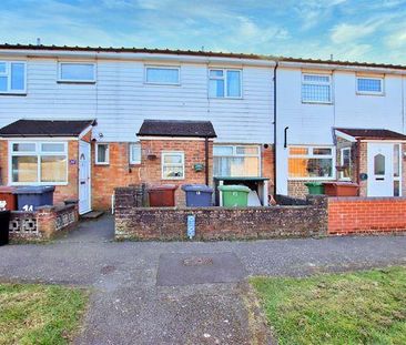 Byron Avenue, Borehamwood WD6, London - Photo 1