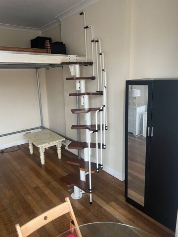 Studio Flat, Claremont Road, NW2 - Photo 4