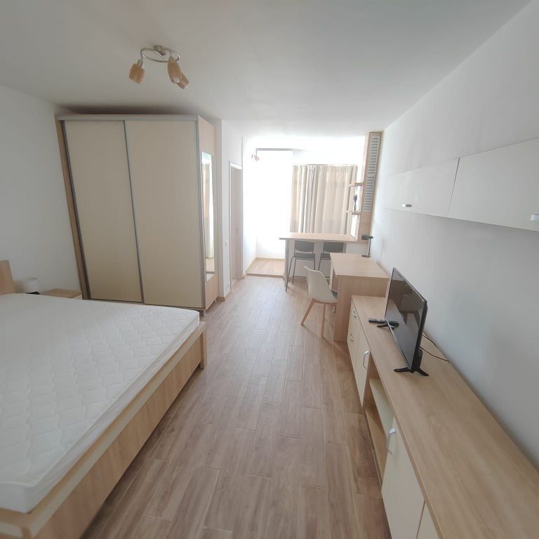 Metrou Iancului Elev S.Stefanescu - Fotografie 1