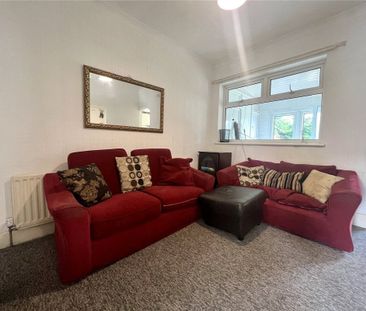 Columbia Road, Bournemouth, BH10 - Photo 1