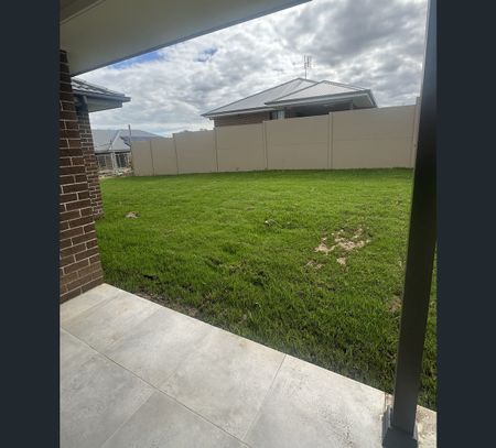 7 Pankhurst Avenue, North Rothbury, NSW 2335 - Photo 4