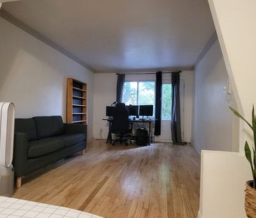 Appartement 3 1/2 à Louer - Photo 2