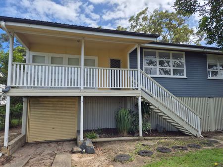 1 Nakina Street, 4215, Southport Qld - Photo 3