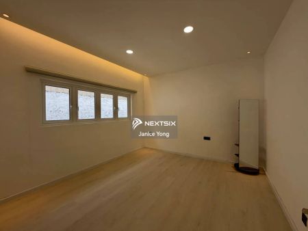 Taman Abad Jalan Wijaya - Photo 4