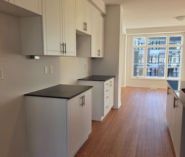 For Lease - 484 Provident Way, Hamilton, Ontario - Photo 5