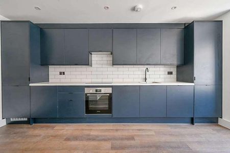 Winchester Street, Acton, W3 - Photo 5