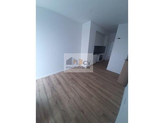 Apartamento T1+1 em Porto - Photo 1