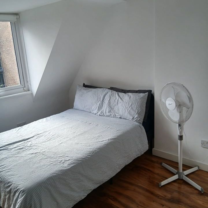 2 Bed Maisonette, Cavour House, SE17 - Photo 1