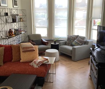 Cosy living met veel ruimte en respect - Photo 2