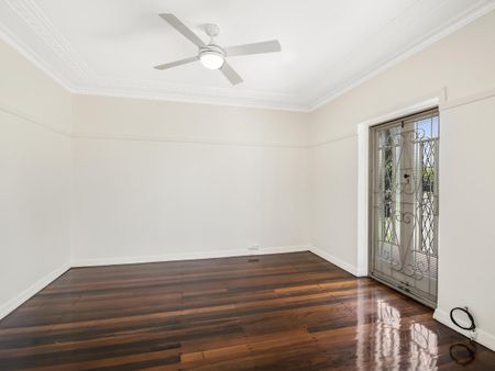 1316A Wynnum Road, Tingalpa QLD 4173 - House For Rent | Domain - Photo 3