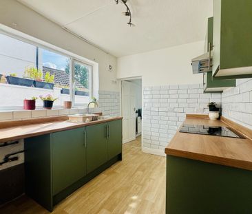 Spencer Road - Photo 2