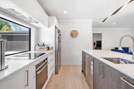 Peaceful Family Home - Photo 5