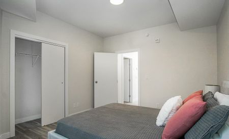 205-18 Picardy Place, Winnipeg, MB - Photo 2