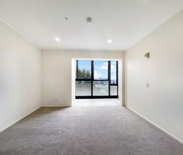 Luna Apartments - 1 Bedroom - 1 Bathroom - 1 Secure Carpark - Photo 3