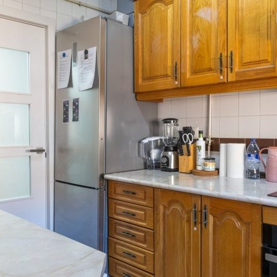 madrid, Community of Madrid 28019 - Photo 1