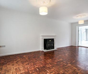 3 bedroom end of terrace house to rent - Photo 6