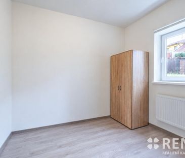 Pronájem bytu 3+kk 59 m2 - Fotografie 2