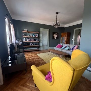 Apartment for Rent in the Heart of Budapest, at Oktogon Square! - Fotó 1